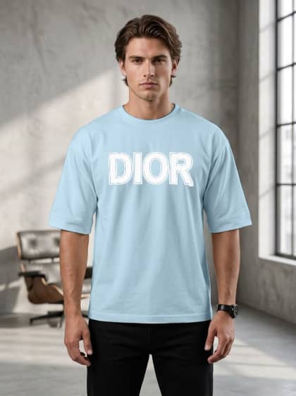 Bold Outline Print Boxy Tee