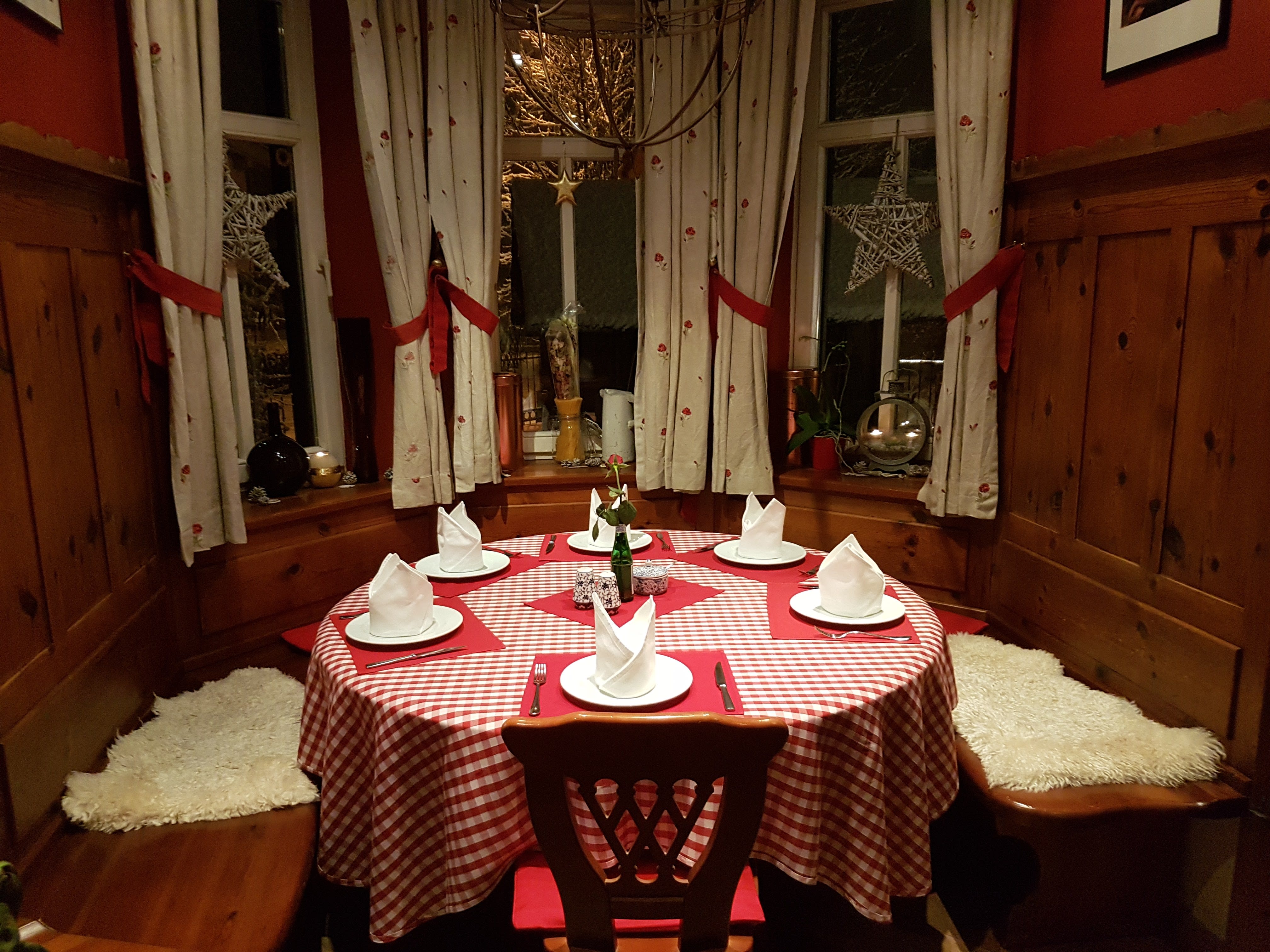 Trattoria Levante Kirchbichl, Austria מסעדת "Trattoria levante״ בטירול בסמוך למלון הספא