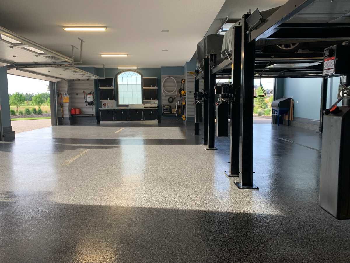 Mark Gummer Black Hawk