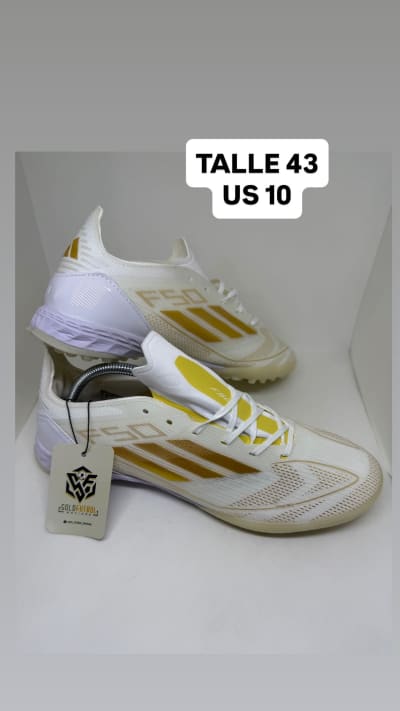 F50 blanco con dorado