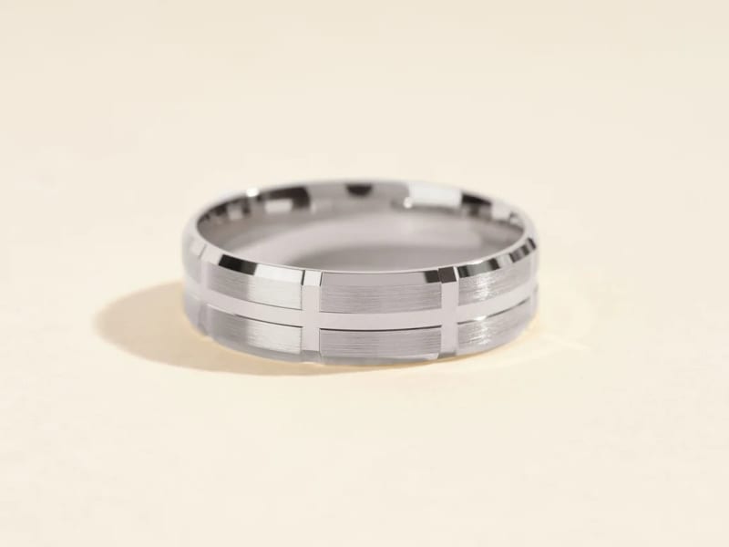 14K Solid Yellow Gold Plain Men's Wedding Band