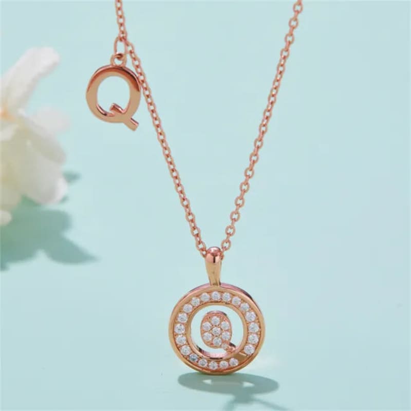 - Q - Letter Moissanite Diamond Necklace for Women