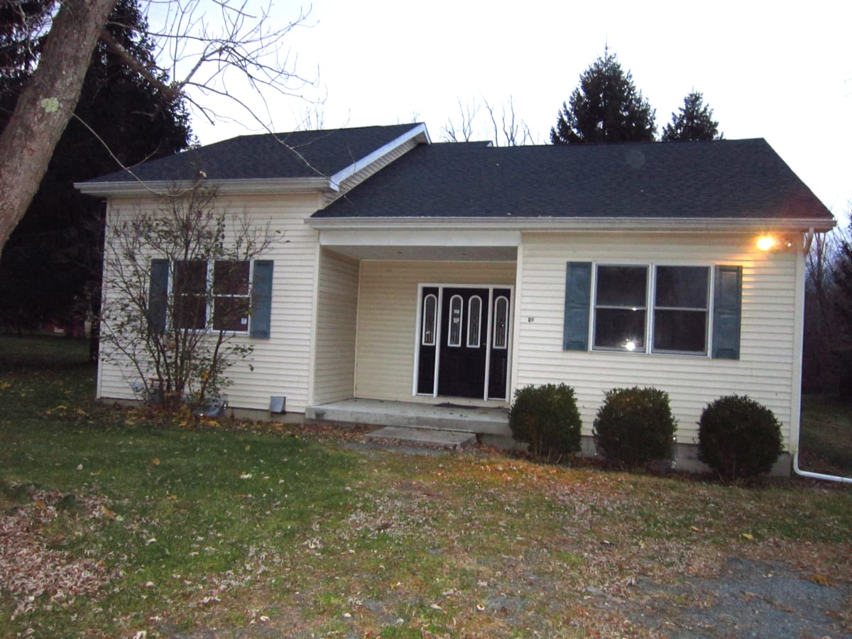 89 STATE FARM RD, VOORHEESVILLE, 12186 Bicentennial Realty