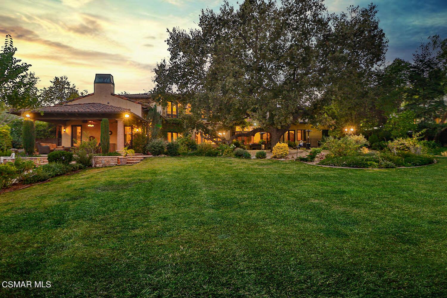 5936 Fairview Place, Agoura Hills, CA 91301