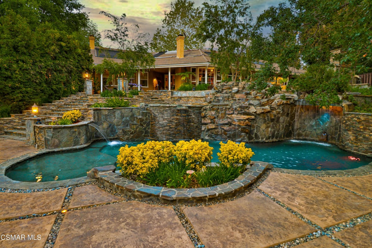 4235 Saddlecrest Lane, Westlake Village, CA 91361