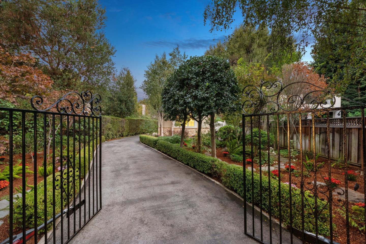 60 Holbrook Lane, Atherton, CA 94027