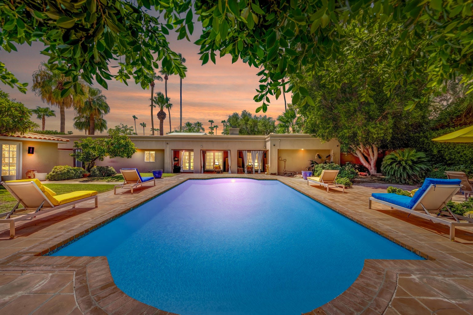 368 W Stevens Road, Palm Springs, CA 92262