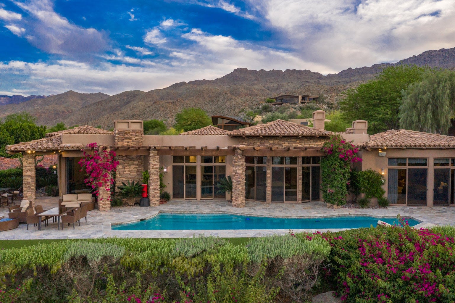 112 Wanish Place, Palm Desert, CA 92260