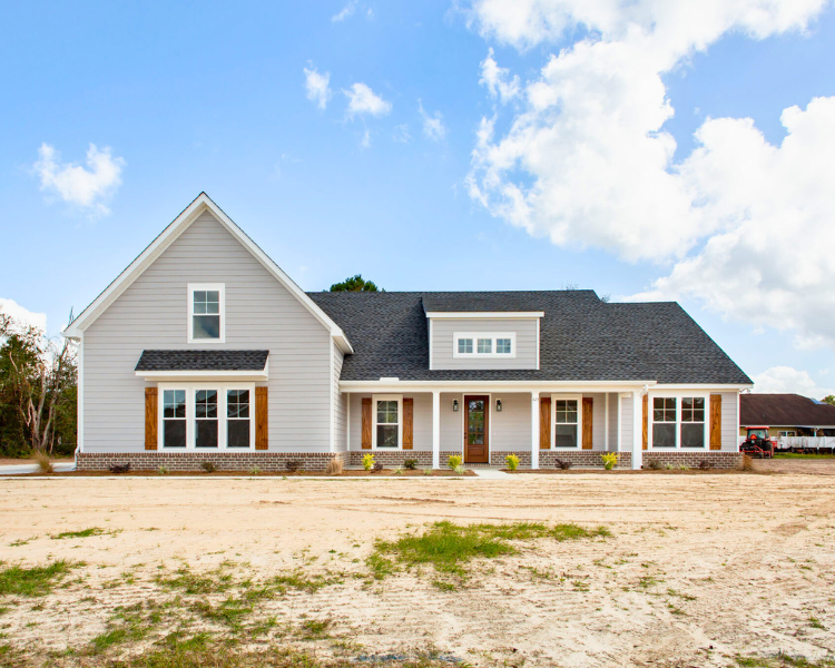 623 Saddle Circle