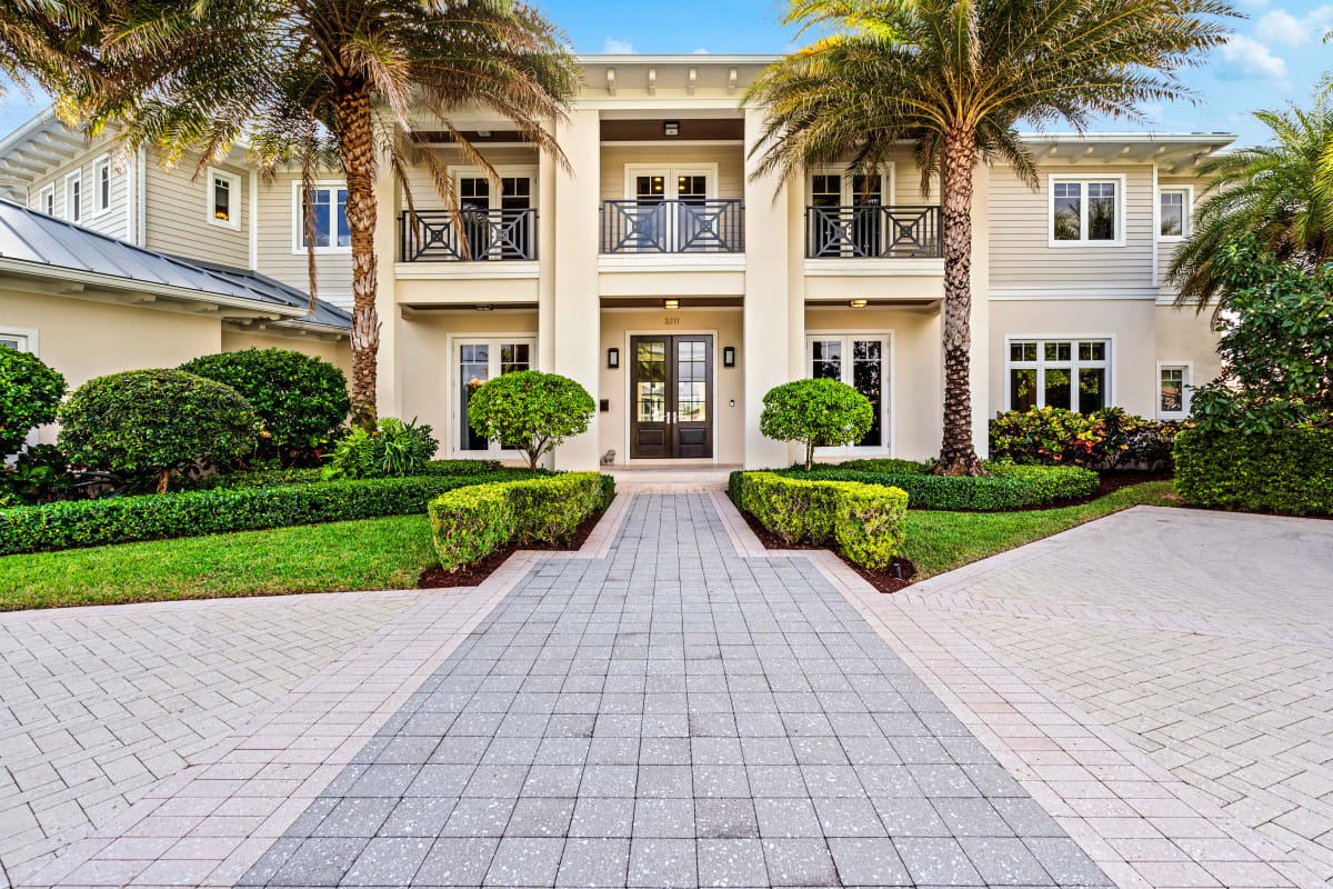 3211 NE 27TH AVE, LIGHTHOUSE POINT, FL 33064  Photo 5