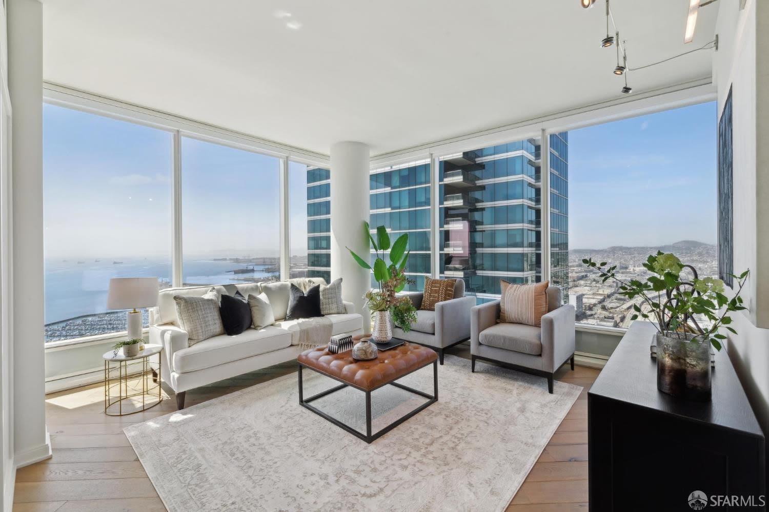 Picture of Sales Portfolio - MD Real Estate San Francisco Luxury Living