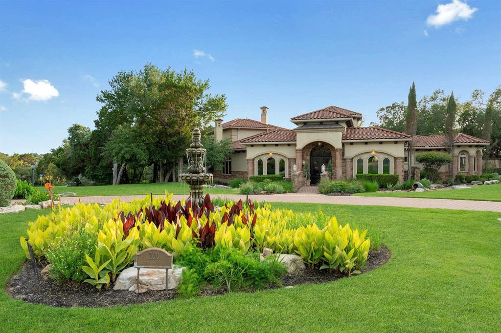 202 CAMINO ARBOLAGO, Lakeway, Texas 78734