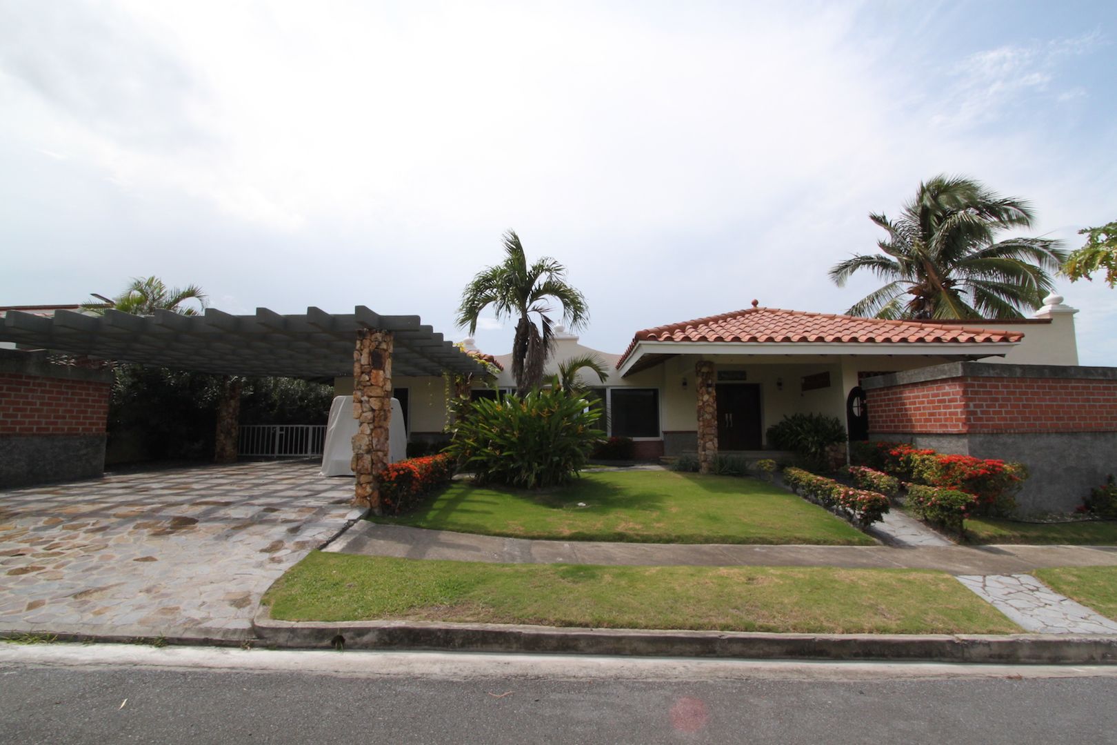Villa Oceanfront — Vista Mar — photo 5/16