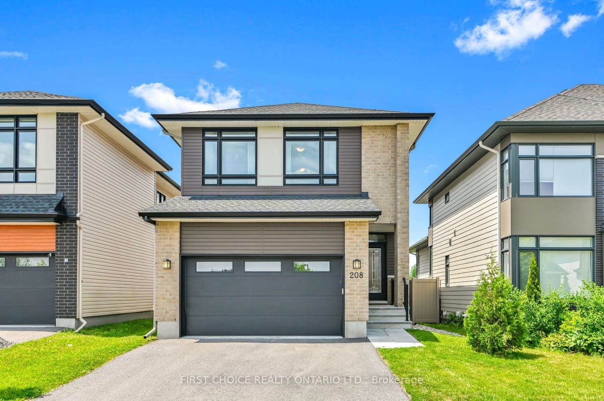 208 Taurus Place, Ottawa, Ontario K1X0A6