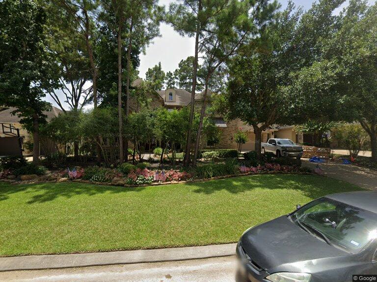 27 S Knightsgate Cir, Spring, TX 77382