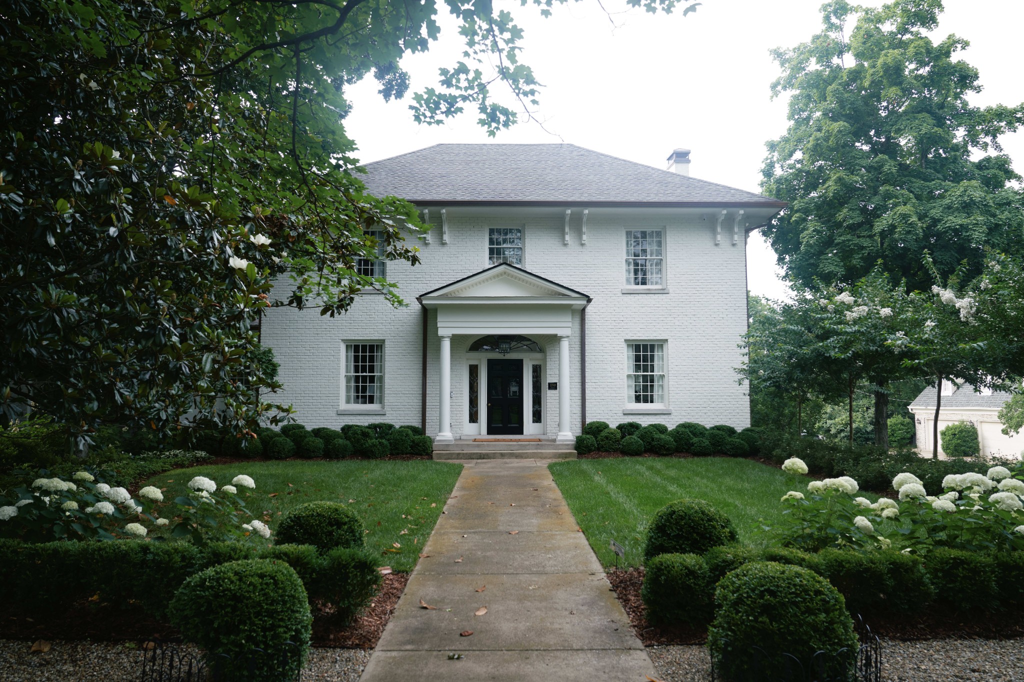 Aerial view of estate at 5623 Hillsboro Pike, Nashville, TN