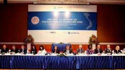 International Investment Bank opens council meeting in Hanoi