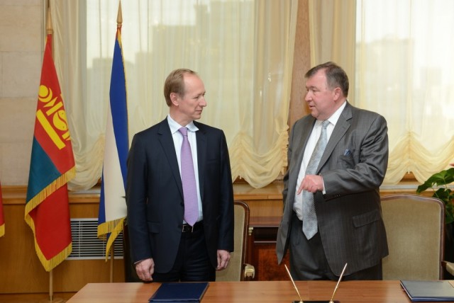 Signing of a loan agreement with Eximbank of Russia 