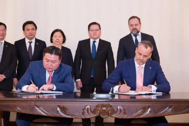 IIB boosts lending to Mongolia – an agreement is signed with the Development Bank of Mongolia at IGC meeting