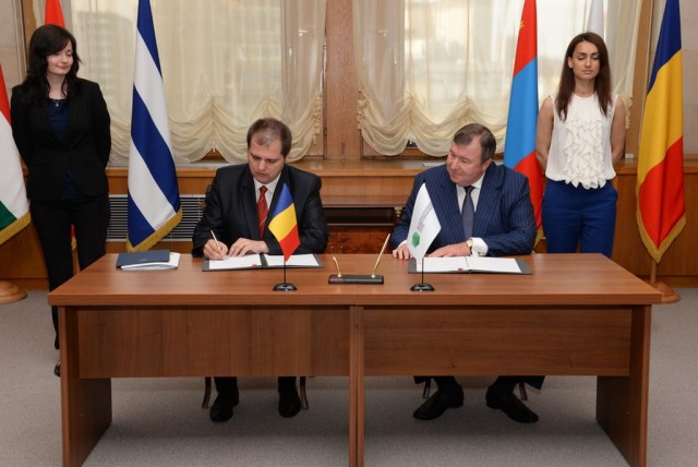 IIB’s reform close to completion as Romania signs the Bank’s new statutory documents