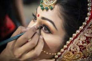 Diploma in Advance Makeup