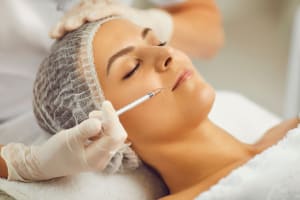 Diploma in Basic & Advance Beauty
