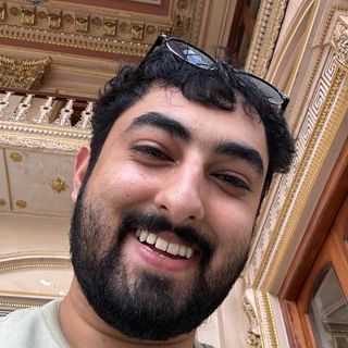 Waqar Qamri's avatar