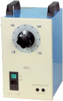 Isolert variabel transformator 0-240V - 2.5A