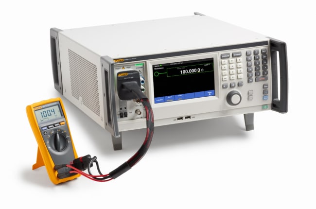 DMM AUTOCAL adapter for multimeter