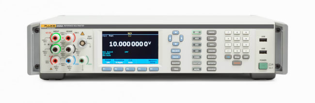 8588A Multimeter, null-meter referanse (8,5 siffer)