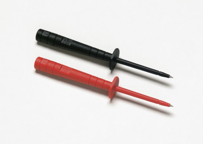 TP80 Testprober med lang isolert spiss, Ett par (rød, svart)