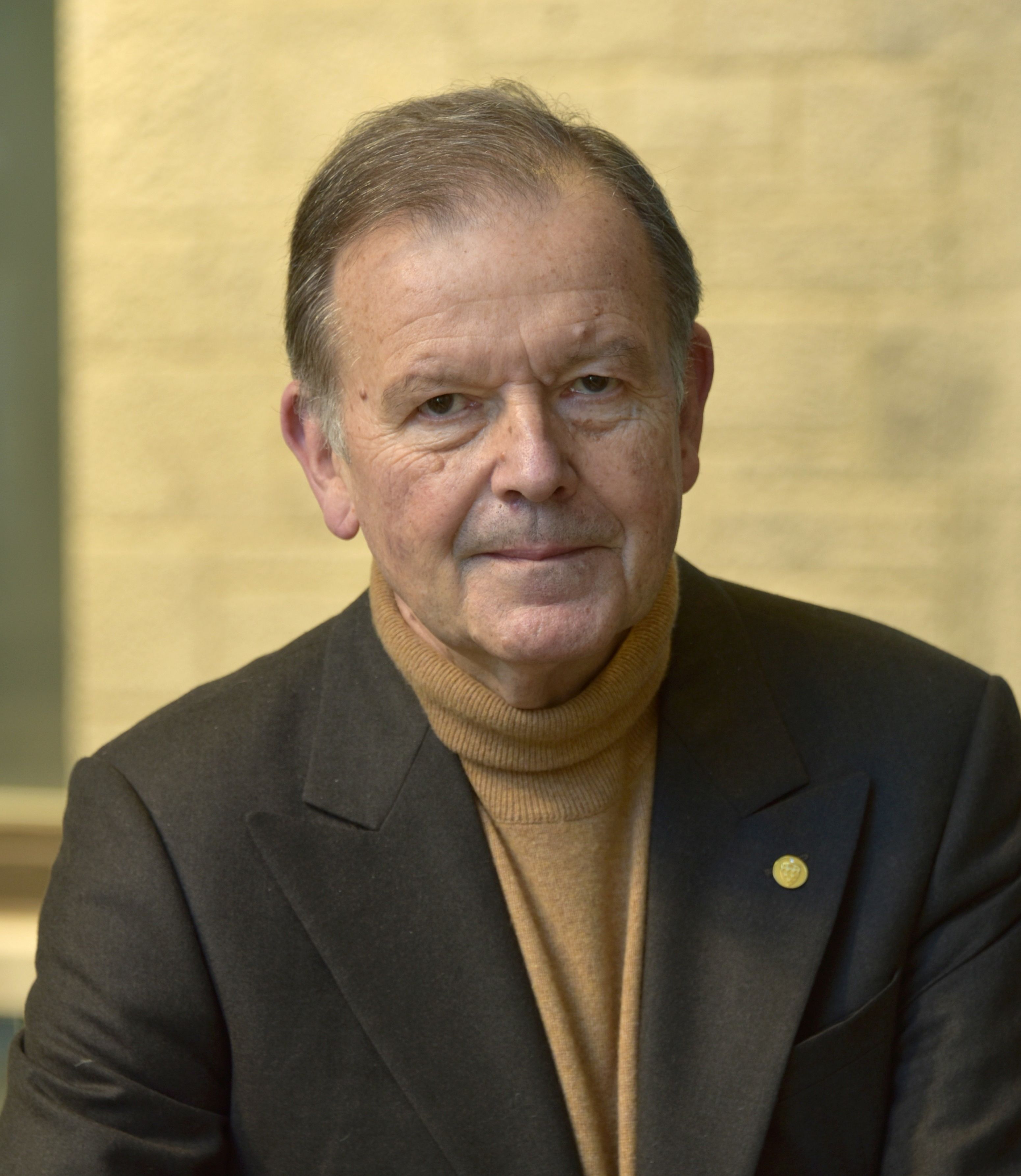 Massimo Avoli