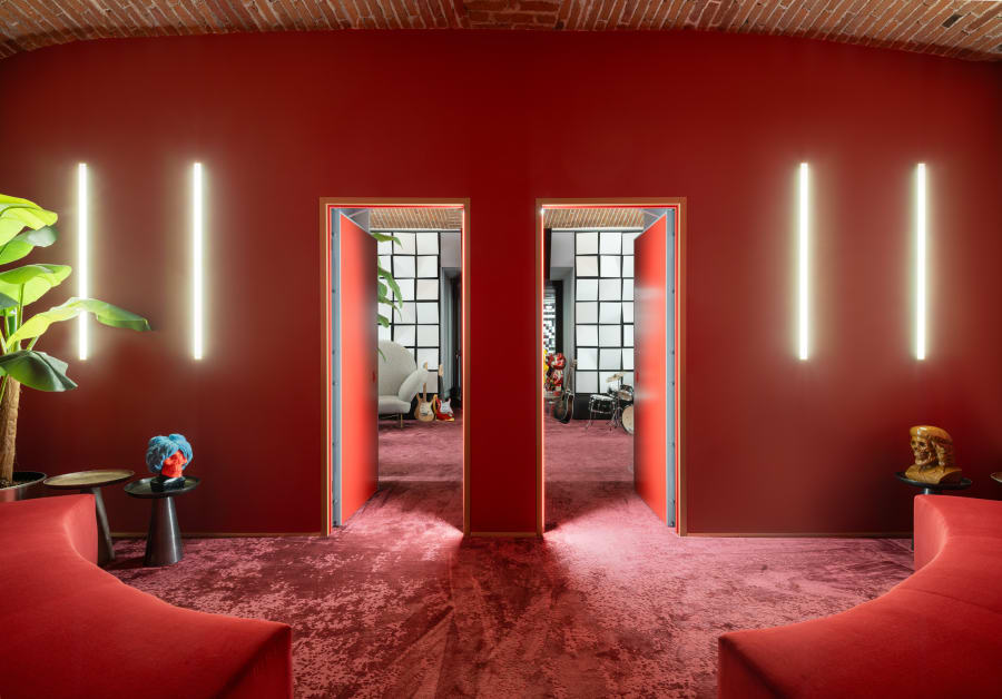 Doom Entertainment – La Chiesa, Milano