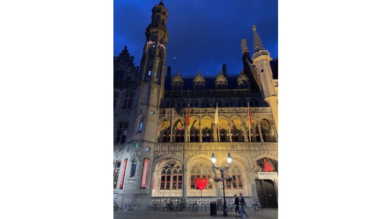 Gallery asset 11 of 11