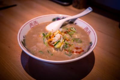 Ramen vegetariano a Fukuoka: l’alternativa sorprendente al tonkotsu