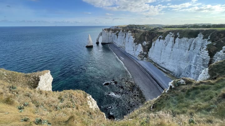 Normandy by Campervan with Dog and Cat: Itinerary, Tips and Useful Information
