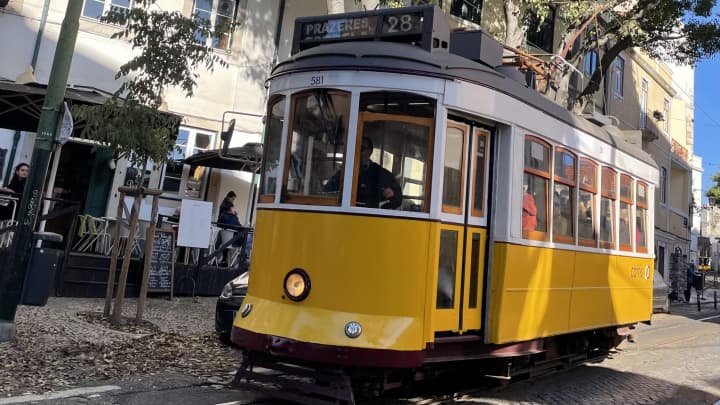 From Aveiro to Lisbon: 10 Days on the Road
