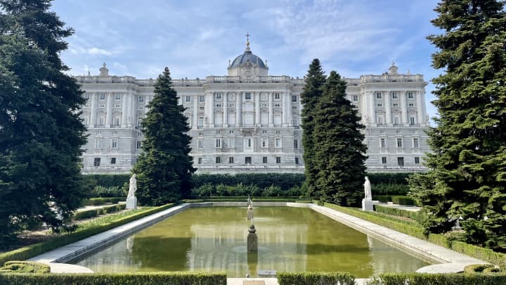 Madrid in 1 Day for Free