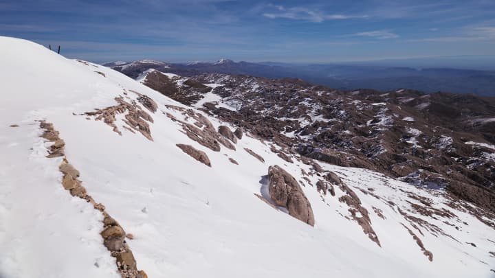 Nemrut dağı: con i piedi nella neve in Turchia