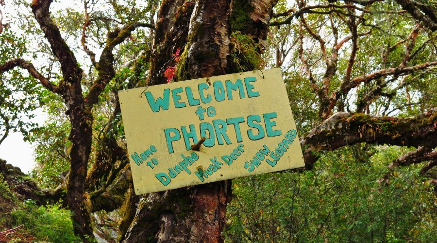 phortse village welcome board