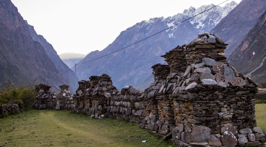 Tsum valley trek