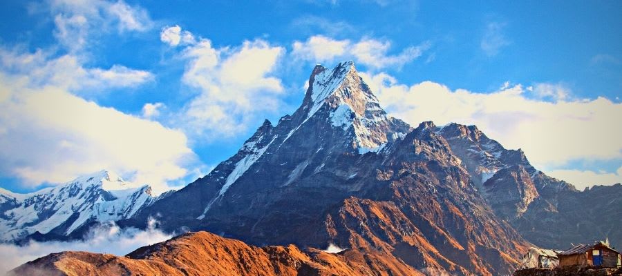 fish tail mountain view during mardi himal trek