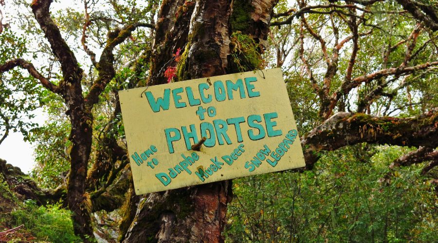 phortse village welcome board