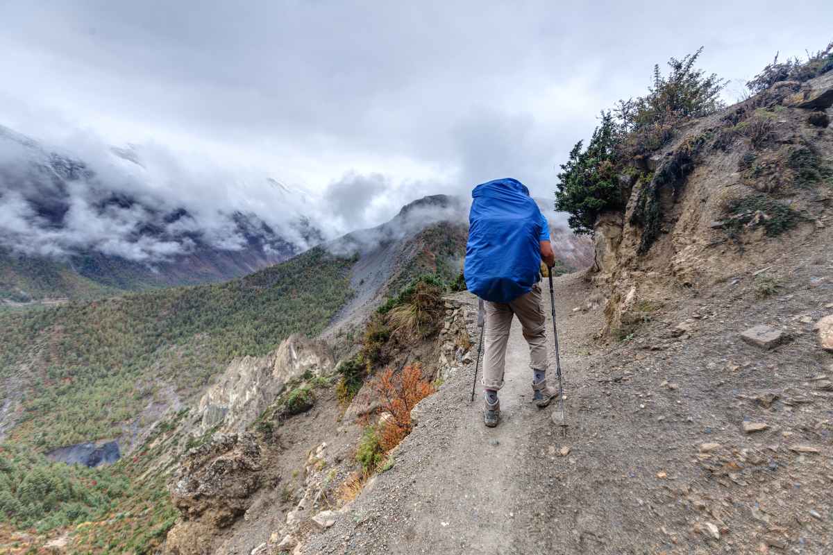 trekking to reach lukla without flying