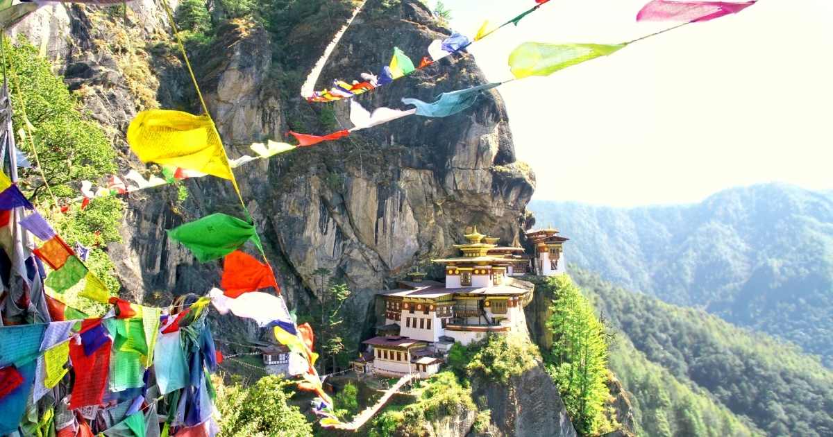tiger nest monastery view