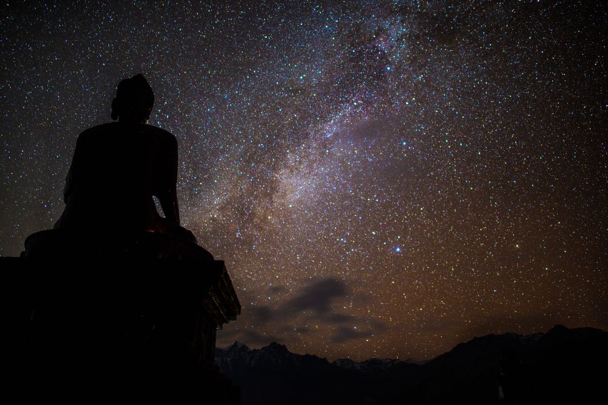 stargazing in himalayas