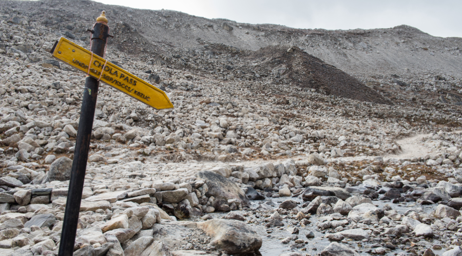 chola pass everest