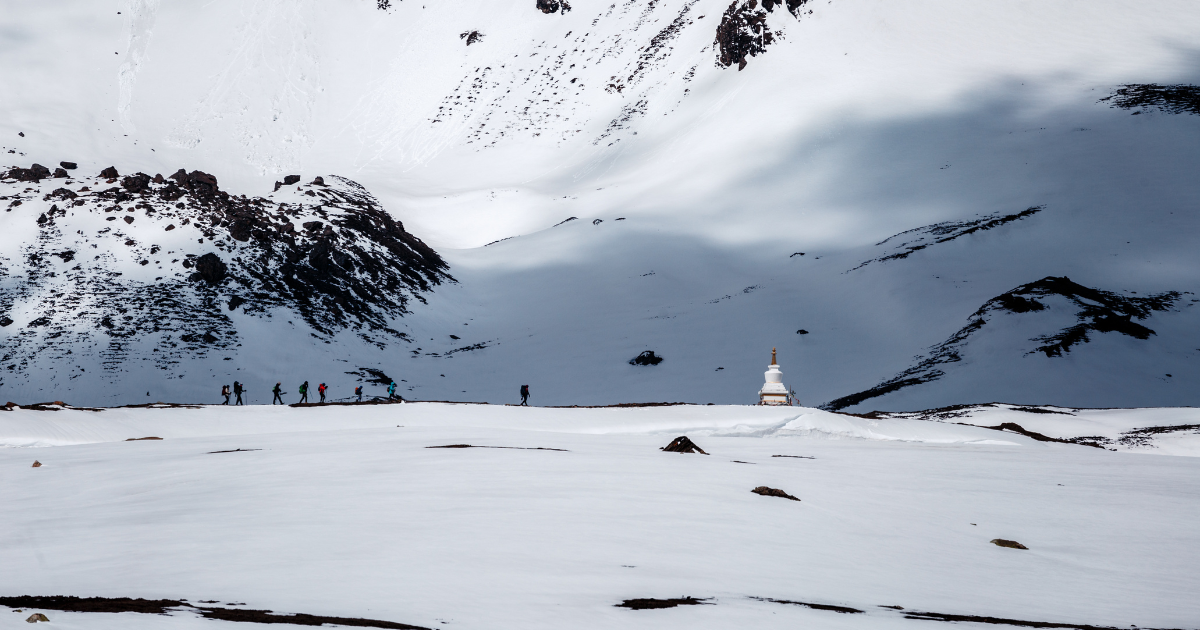 winter hike to annapurna