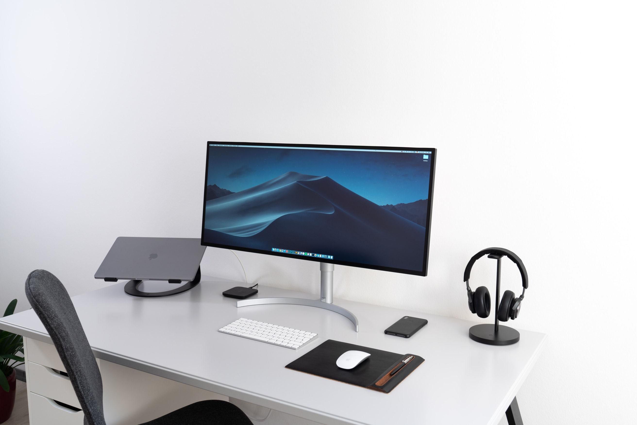 8 Essentials to Boost Home Office Productivity – RenoHood