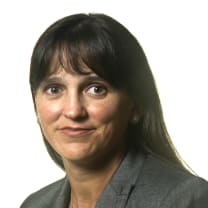 Advised Laboratorios Portugal On Its Sale To Invekra